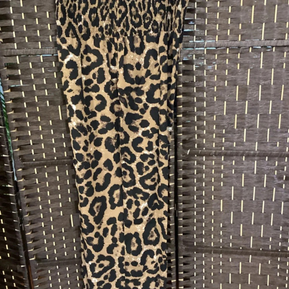 Plus Size Leopard Print.Wide Leg Pants (Brown ) - Picture 6 of 10